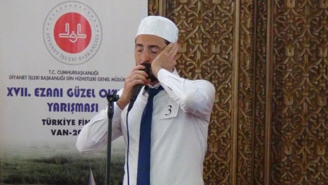 Kütahyalı Selman Kızmaz, ‘Ezanı Güzel Okuma Yarışması’ Türkiye Birincisi Oldu