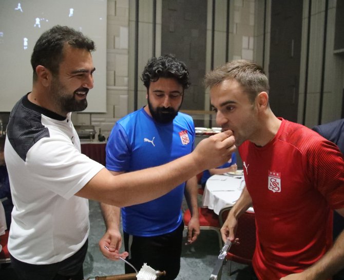 Sivasspor’da Jorge Felix’e Sürpriz Doğum Günü