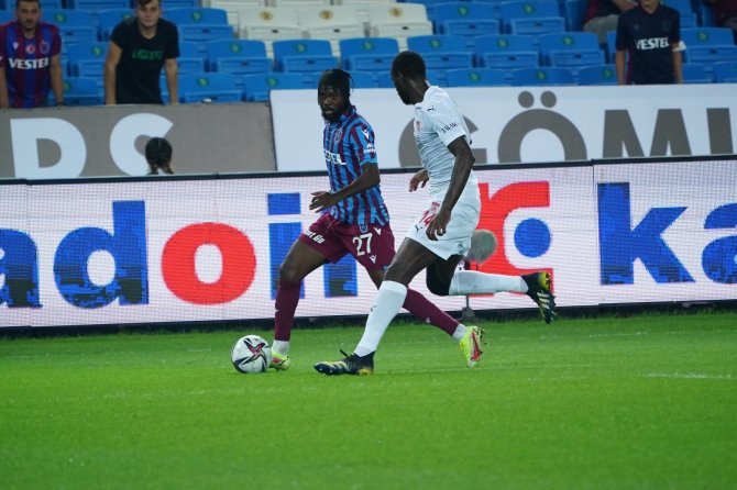 Süper Lig: Trabzonspor: 1 - Sivasspor: 0 (İ̇lk Yarı)