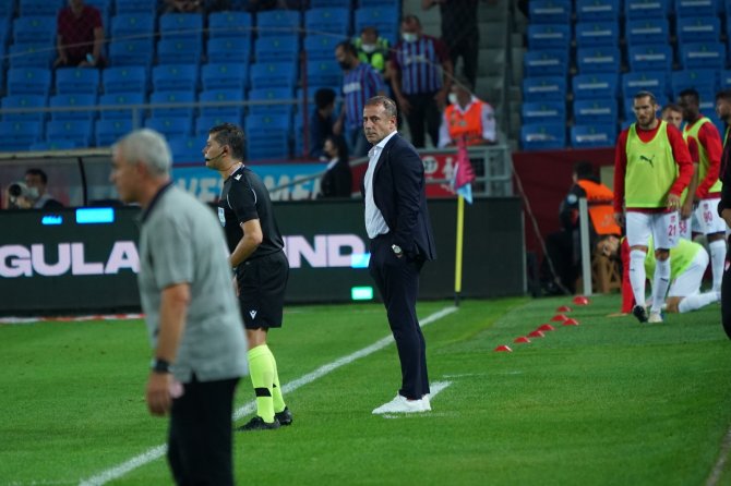 Süper Lig: Trabzonspor: 1 - Sivasspor: 0 (İ̇lk Yarı)