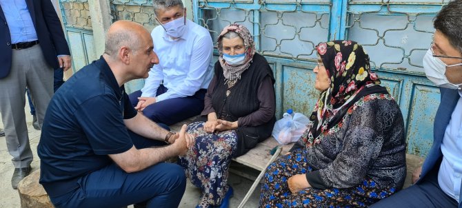 Bakan Karaismailoğlu, Bartın’da Sel Bölgesinde İncelemelerde Bulundu