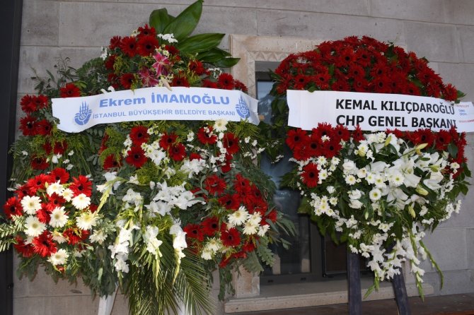 Ünlü Sanatçı Metin Çekmez Son Yolculuğuna Uğurlandı