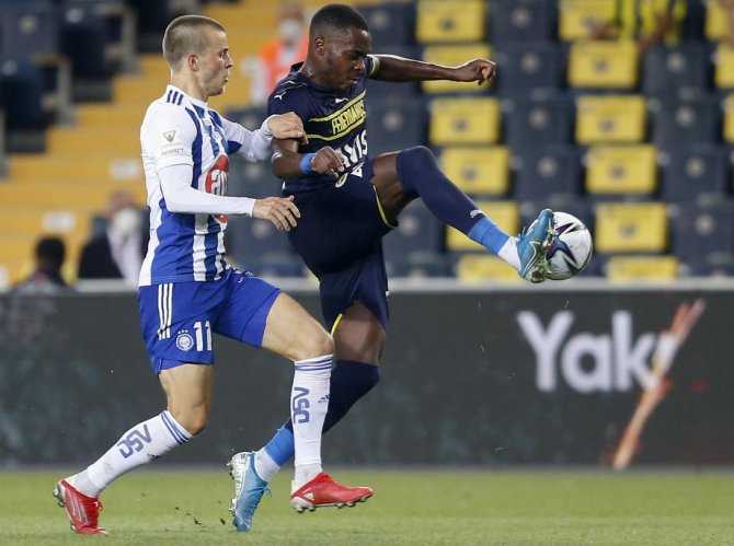 Uefa Avrupa Ligi: Hjk Helsinki: 1 - Fenerbahçe: 2 (İ̇lk Yarı)
