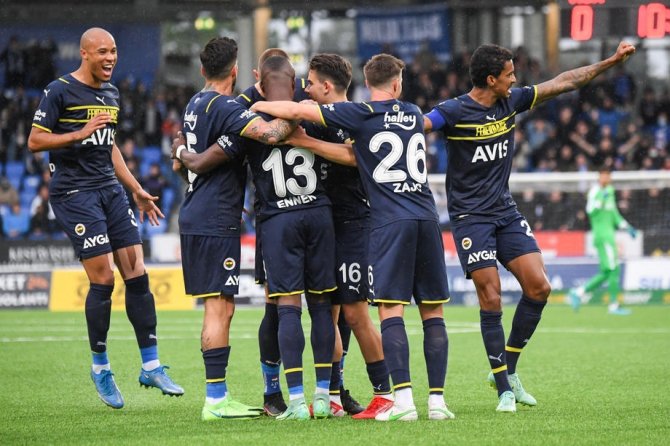 Uefa Avrupa Ligi: Hjk Helsinki: 1 - Fenerbahçe: 2 (İ̇lk Yarı)