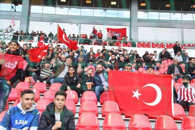 Sivasspor’a Gurbetçi Desteği
