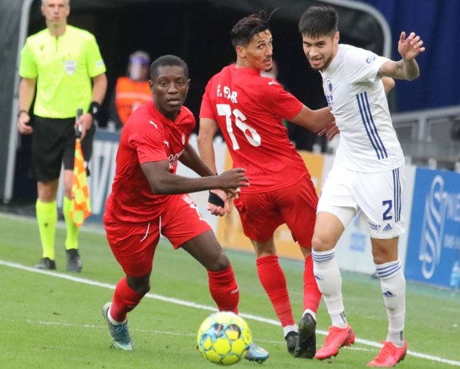 Uefa Avrupa Konferans Ligi: Kopenhag: 2 - Sivasspor: 0 (İ̇lk Yarı)