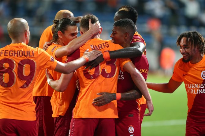 Galatasaray 4. Kez Gruplarda