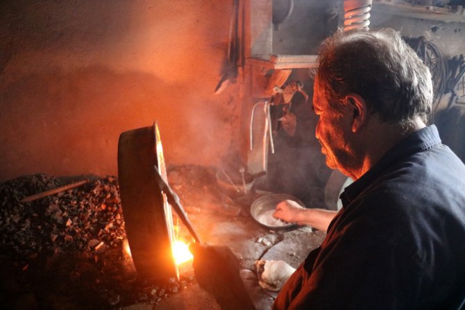 Mesleğinde 61 Yılı Devirdi, Tek Derdi Çırak Bulamamak