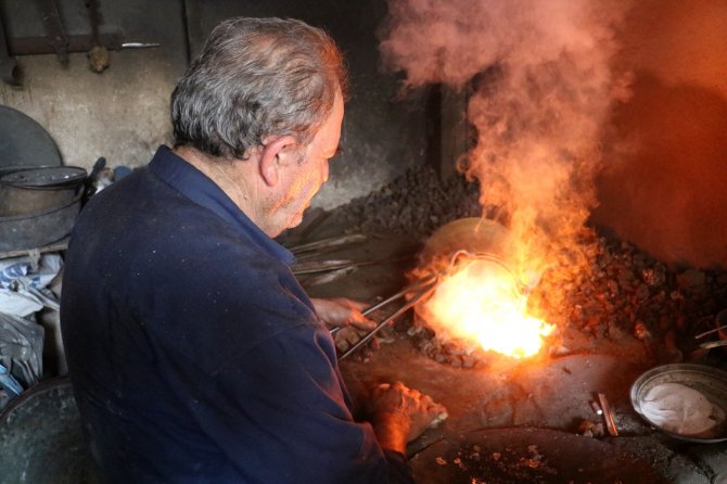 Mesleğinde 61 Yılı Devirdi, Tek Derdi Çırak Bulamamak