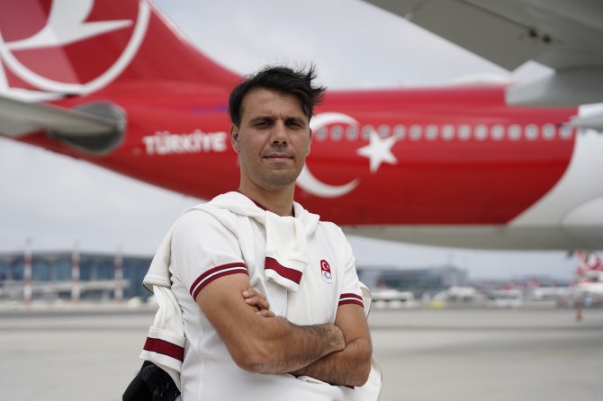 Nihat Türkmenoğlu’ndan Paralimpik Oyunları Rekoru!