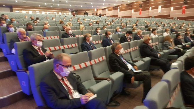 Yök Başkanı Prof. Dr. Erol Özvar, Üniversite Rektörleriyle Bir Araya Geldi