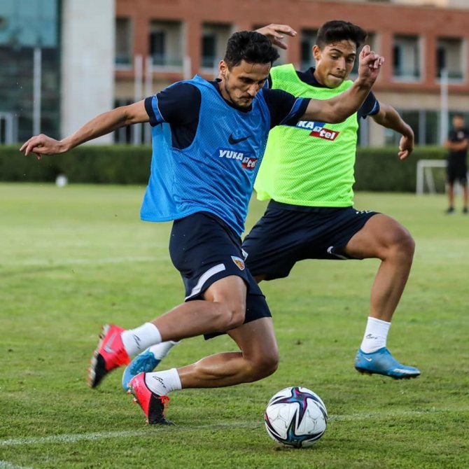 Kayserispor’un Başakşehir Maçı Kadrosu Belli Oldu