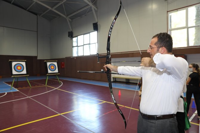 Akçaabat Belediyesinden Okçuluk Kursu