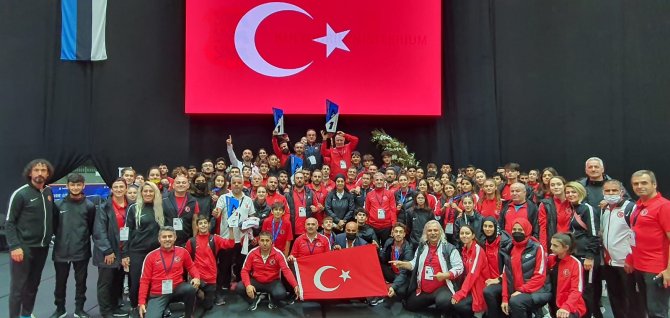 Milliler, Avrupa Taekwondo Şampiyonası’nı 23 Madalyayla Tamamladı