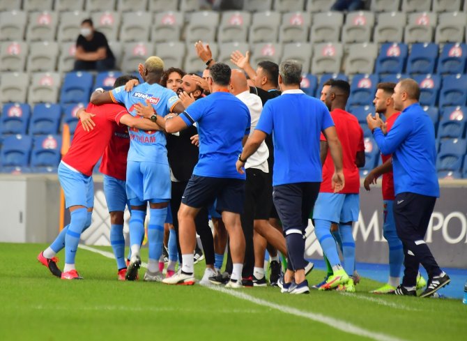 Süper Lig: Medipol Başakşehir: 0 - Kayserispor: 1 (İ̇lk Yarı)