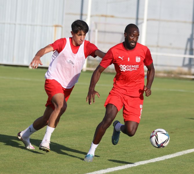 Sivasspor Göztepe Maçına Hazır
