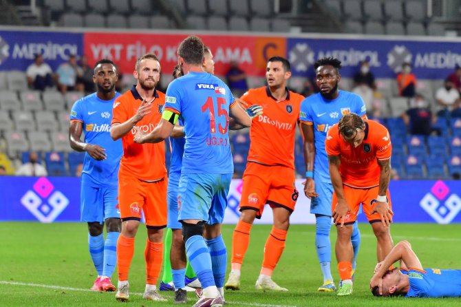Süper Lig: Medipol Başakşehir: 0 - Kayserispor: 1 (Maç Sonucu)