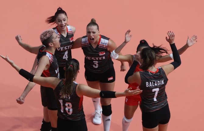 Filenin Sultanları Namağlup Çeyrek Finalde