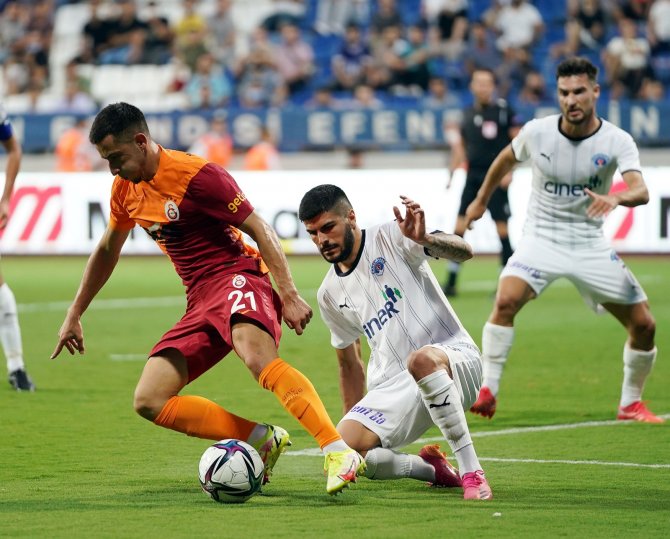 Olimpiu Morutan, Galatasaray Kariyerine Asistle Başladı