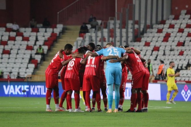 Antalyaspor’un Bu Sezonki 4 Golünün 3 Golü Penaltıdan