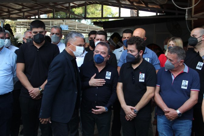 Başkan Böcek’ten, Ağabeyine Son Görev