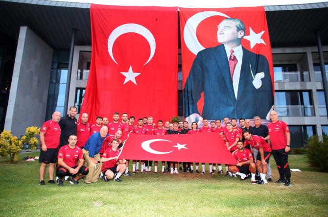 A Milli Takım Hazırlıklarına Başladı
