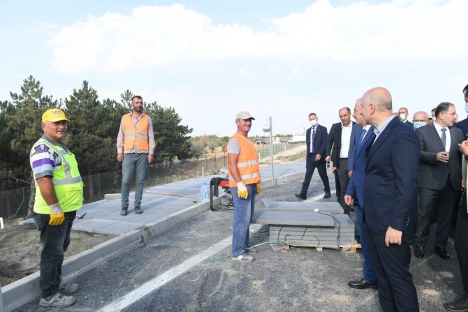 Bakan Karaismailoğlu Açılışı Gerçekleştirilecek Yargıtay Kavşağında İncelemelerde Bulundu