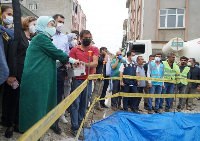 Toki̇, Selde Yıkılan 16 İş Yerinin Temelini Attı