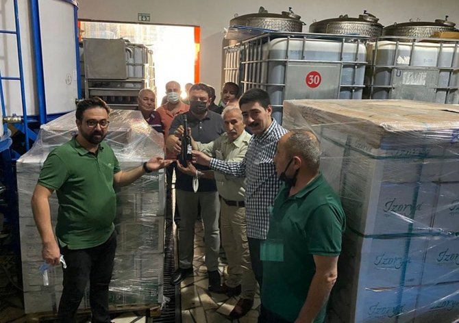 22 Bin Litre Mut Zeytinyağı Fransa’ya İhraç Edildi
