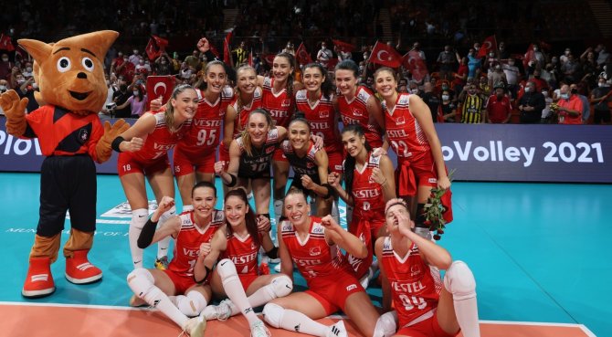 Filenin Sultanları, Namağlup Yarı Finalde