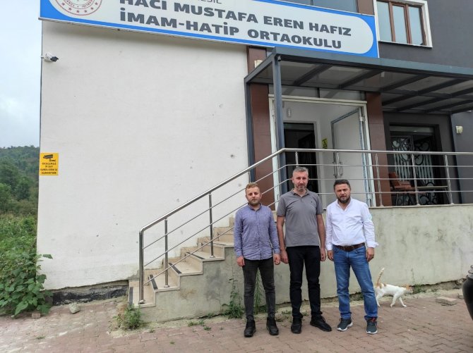Bu Okula Kayıt Yaptıran Her Öğrenciye Bisiklet