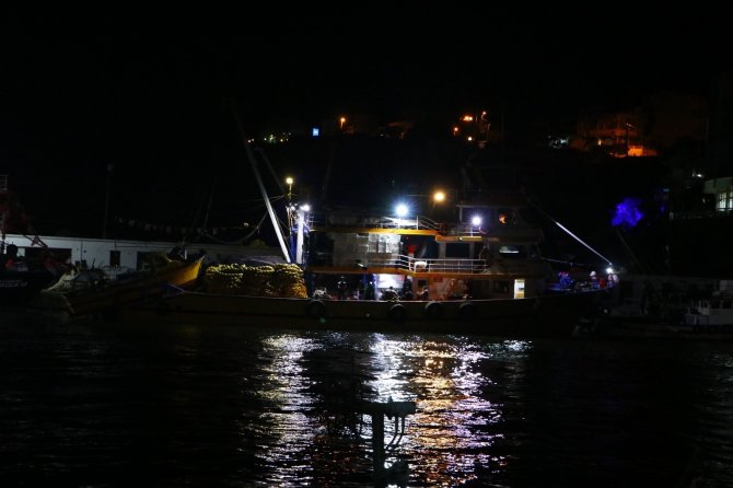 Tekirdağlı Balıkçılar ‘Vira Bismillah’ Diyerek Marmara’ya Açıldı