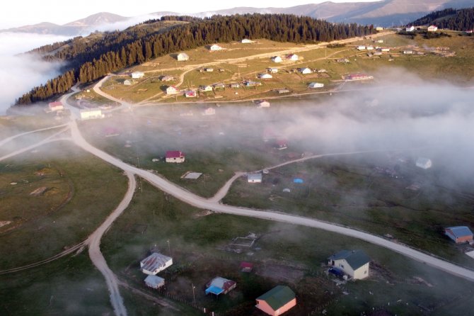 Gümüşhane’den Eşsiz Sis Denizi Manzaraları