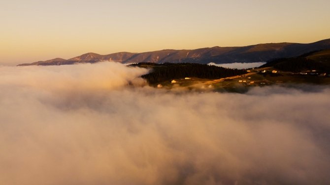 Gümüşhane’den Eşsiz Sis Denizi Manzaraları