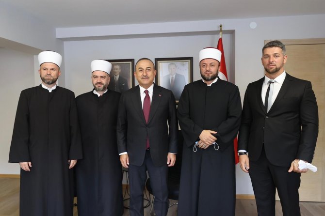Bakan Çavuşoğlu, Boşnak Ulusal Azınlık Konseyi Başkanı Curic İle Görüştü