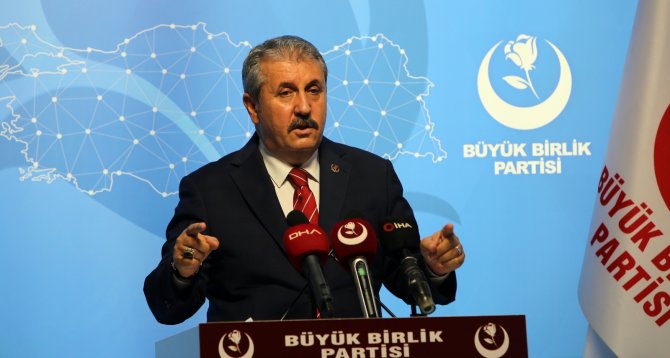 "Nasıl Avrupa’da Yaşayanlar Bir Avrupa Birliği Oluşturmuşlarsa Biz De Ortak Bir Türk Birliği Oluşturabiliriz"