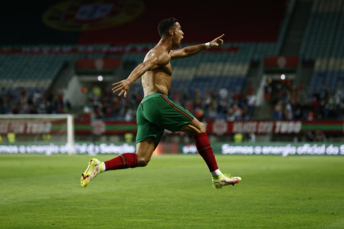 Cristiano Ronaldo Milli Formayla En Çok Gol Atan Futbolcu Oldu
