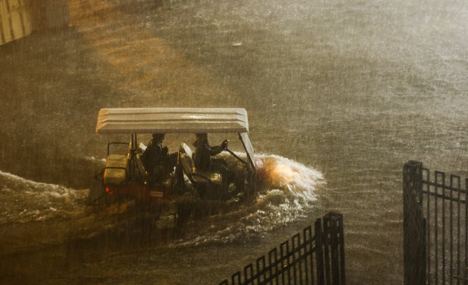 New York Ve New Jersey’i Sel Vurdu: Acil Durum İlan Edildi