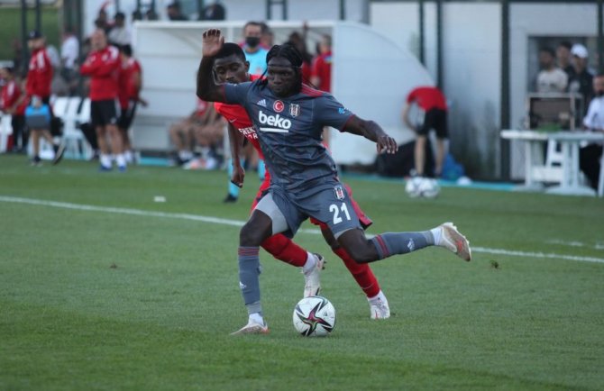 Beşiktaş, Ümraniyespor’u 4-0 Mağlup Etti