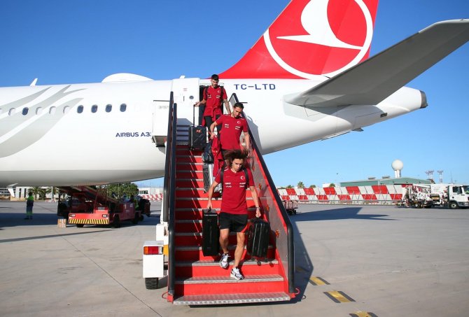 A Milli Futbol Takımı, İ̇spanya’da