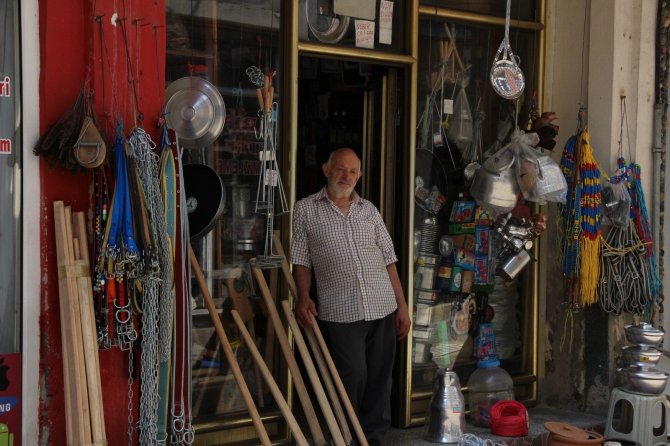 Bu Yazıyı Astıktan Sonra Cirosu Arttı