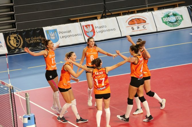 Eczacıbaşı Dynavit, Dresdner’e 3-1 Yenildi