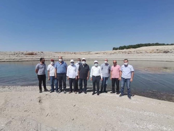 Baskil’de 300 Bin Sazan Baraj Gölüne Bırakıldı
