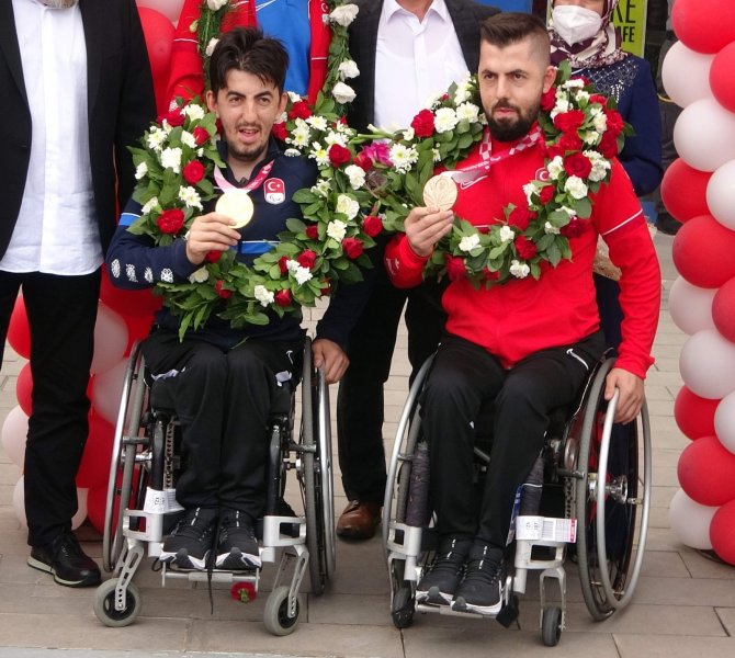 Şampiyonlara Trabzon’da Mehterli Karşılama