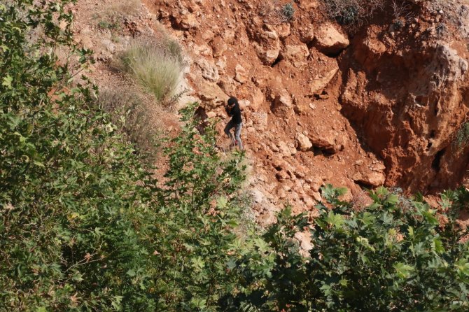 40 Metrelik Falezlerin Sıfır Noktasında Yürekleri Ağza Getiren Konuşma
