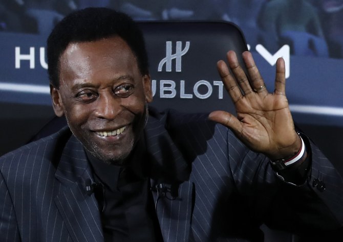 Futbol Efsanesi Pele, Kalın Bağırsağındaki Tümör Nedeniyle Ameliyat Oldu