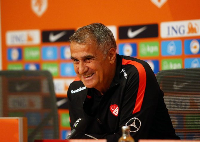 Şenol Güneş: "Kazanmaya Yönelik Anlayışla Oynayacağız"