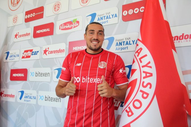 Crivelli Antalyaspor’da