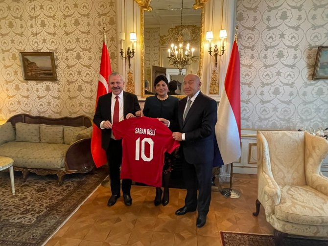 Başkan Özdemir’den Büyükelçi Dişli’ye