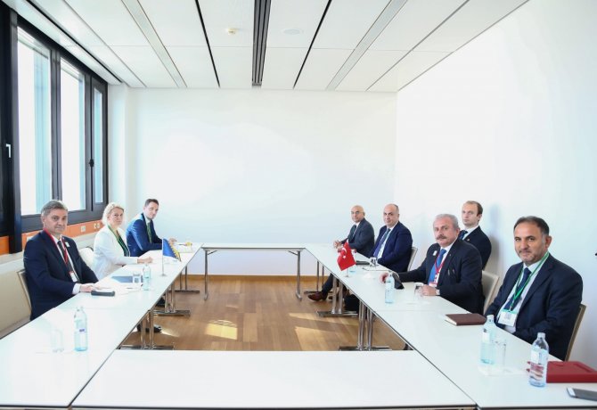 Tbmm Başkanı Şentop, Viyana’da Temaslarını Sürdürüyor